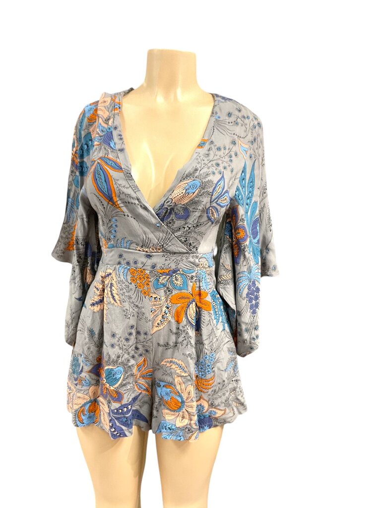 Lov Posh Grey Shorts Romper (Med)