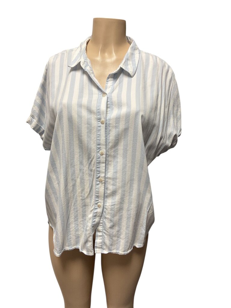 Universal Threads Blue and white striped top