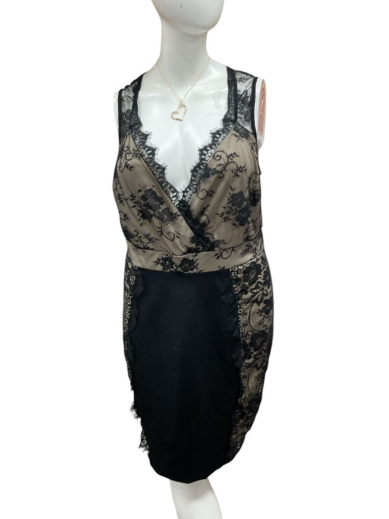 Fashion (2) to Figure Black Lace Dress