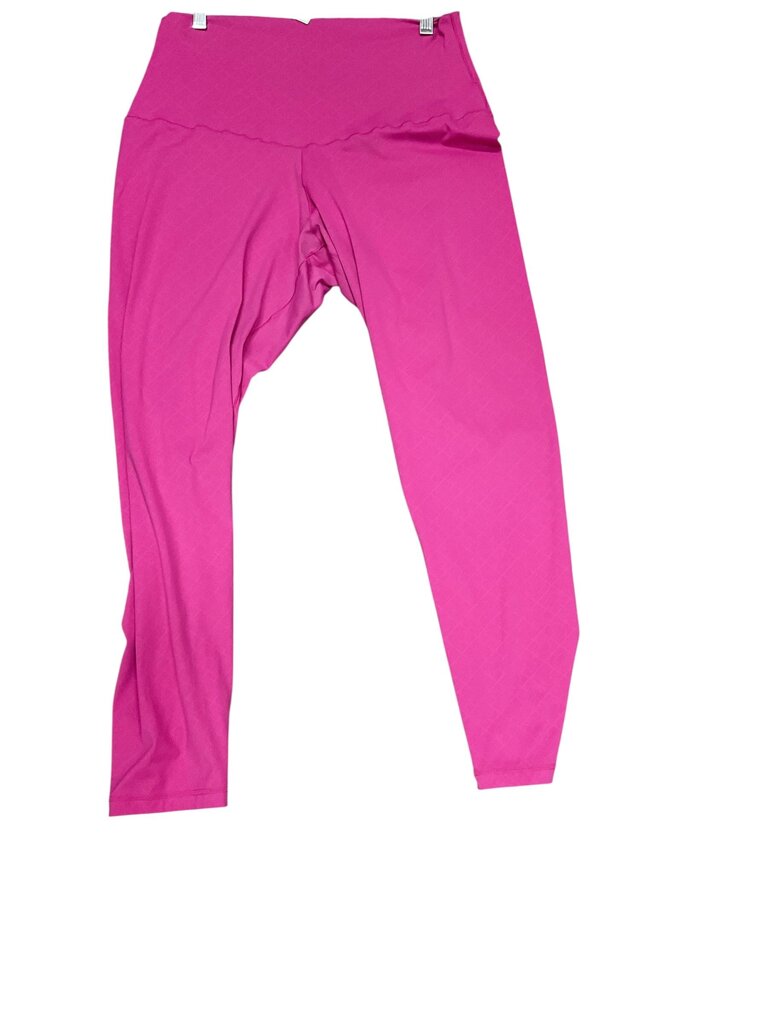 She fit pink leggings