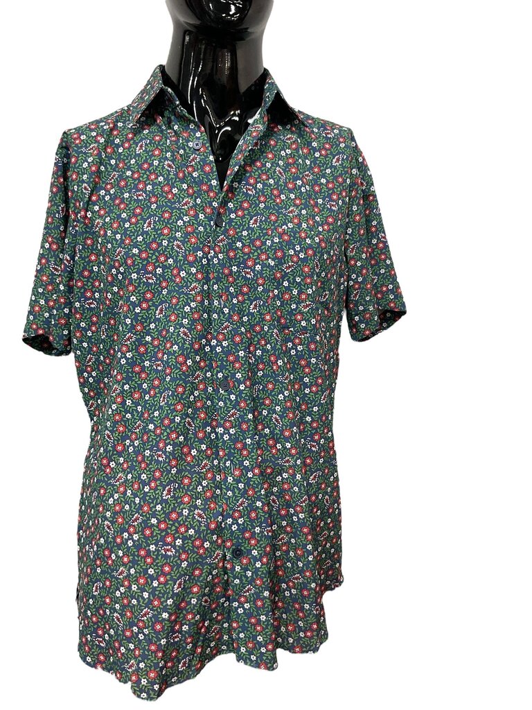 Mizzen (XL) and Main Green Button Down