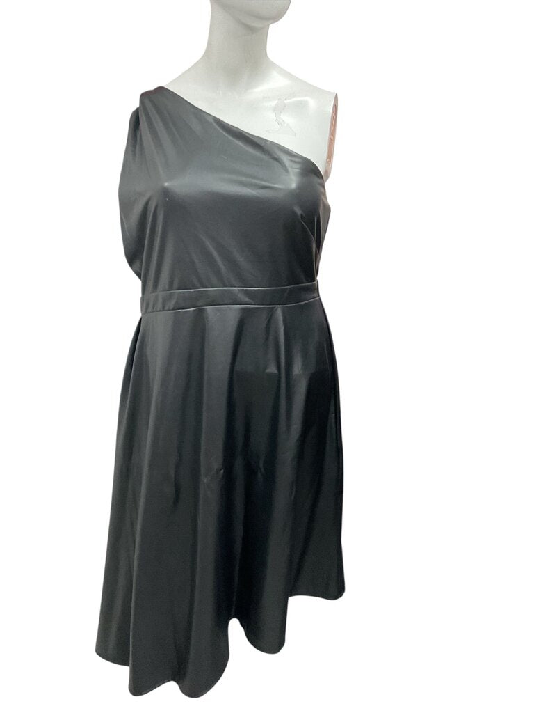 Sofia (XXL) Jeans Black Faux Leather Dress