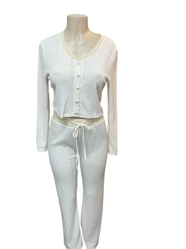 Mirage (Large) Cream 2 Piece Outfit