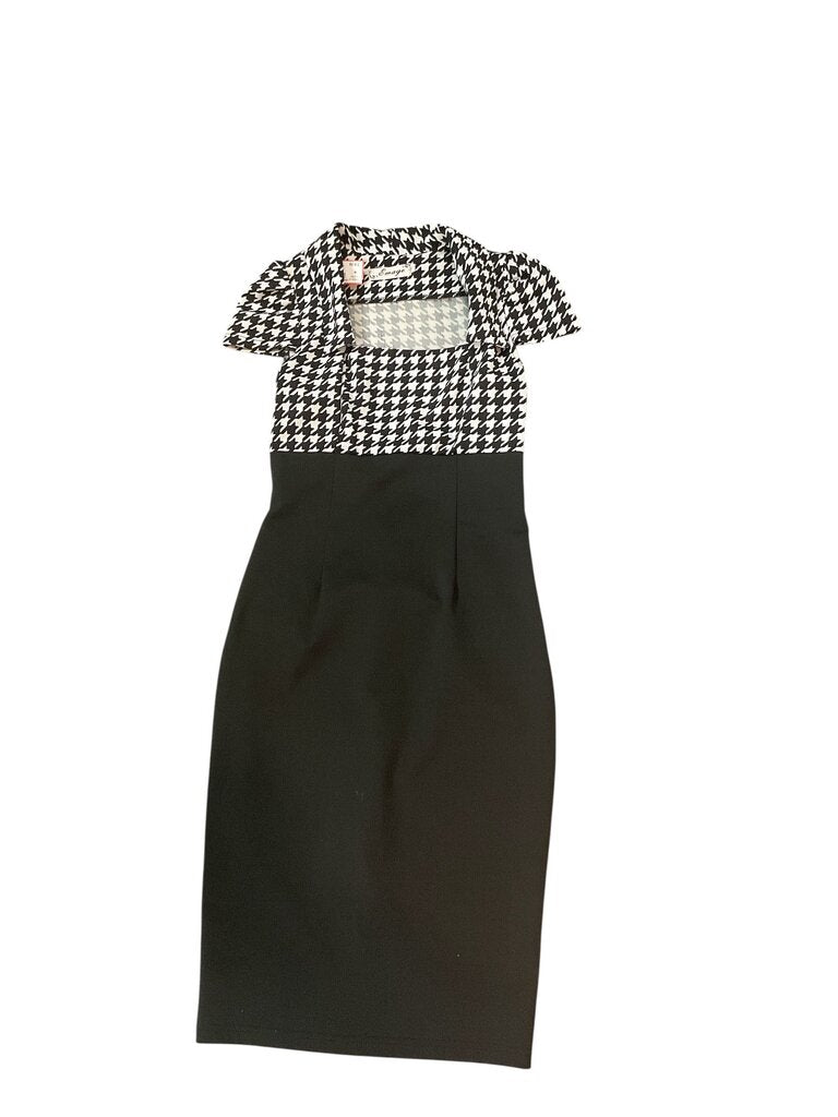 Emage (Small) B/White Skinny Dress