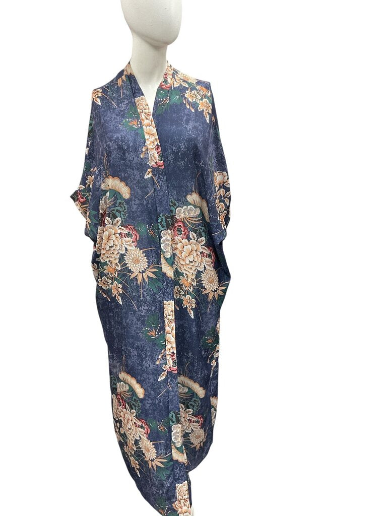 BooHoo (XXL) Blue Floral Kimono