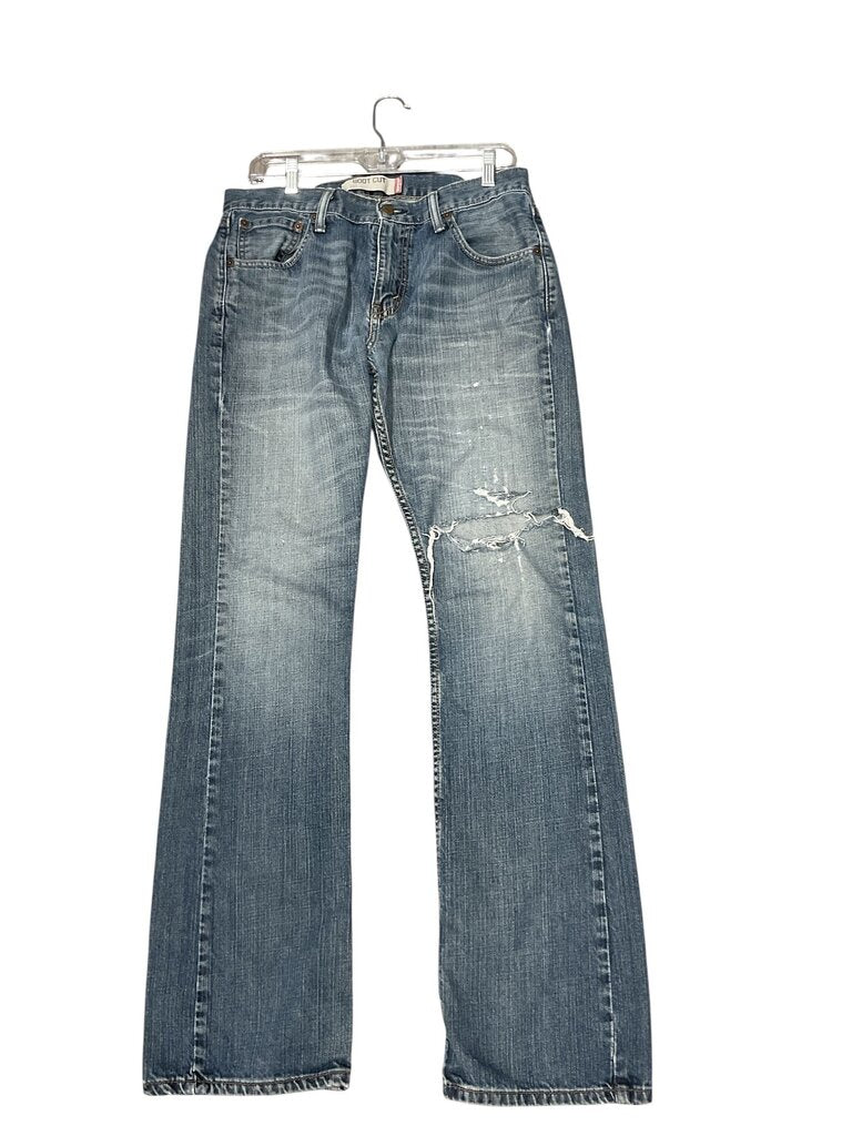 527 Levis (32 x 34) Wide Leg Boot Cut Jeans