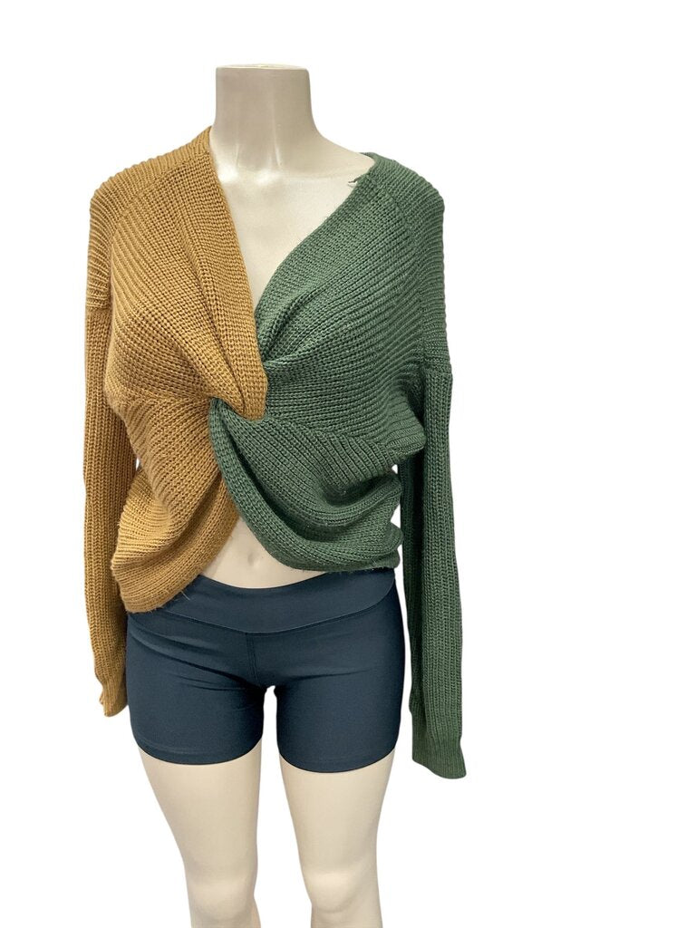 Green (XL) Tan Knot Sweater