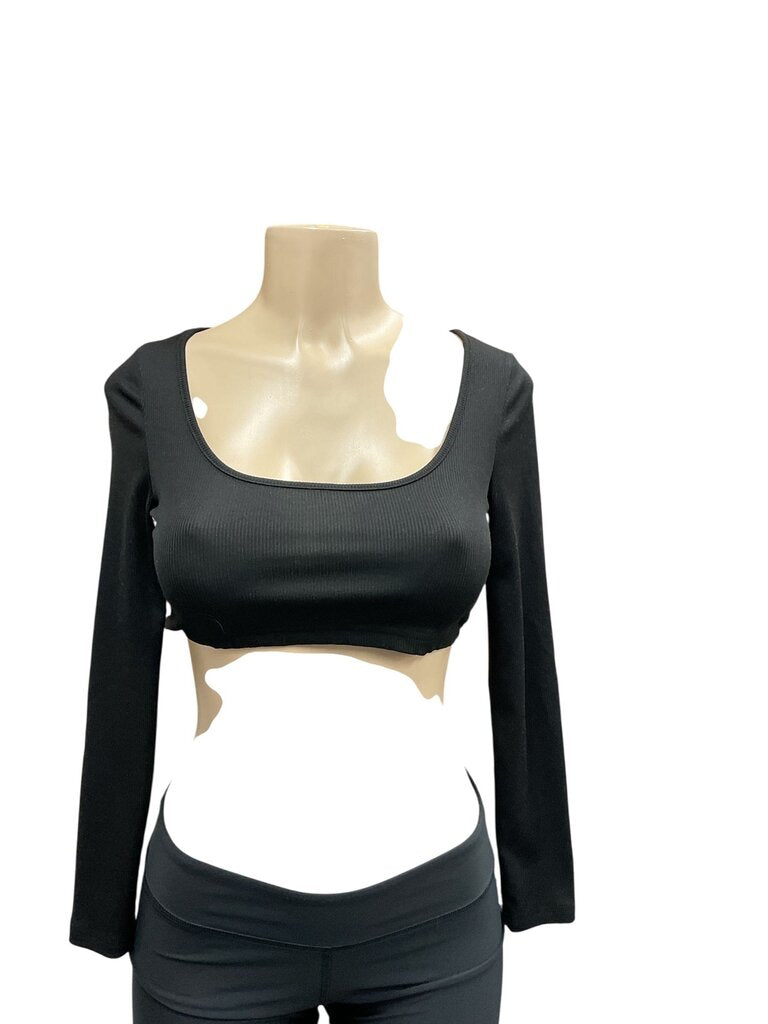 MOW Cropped black L/S top