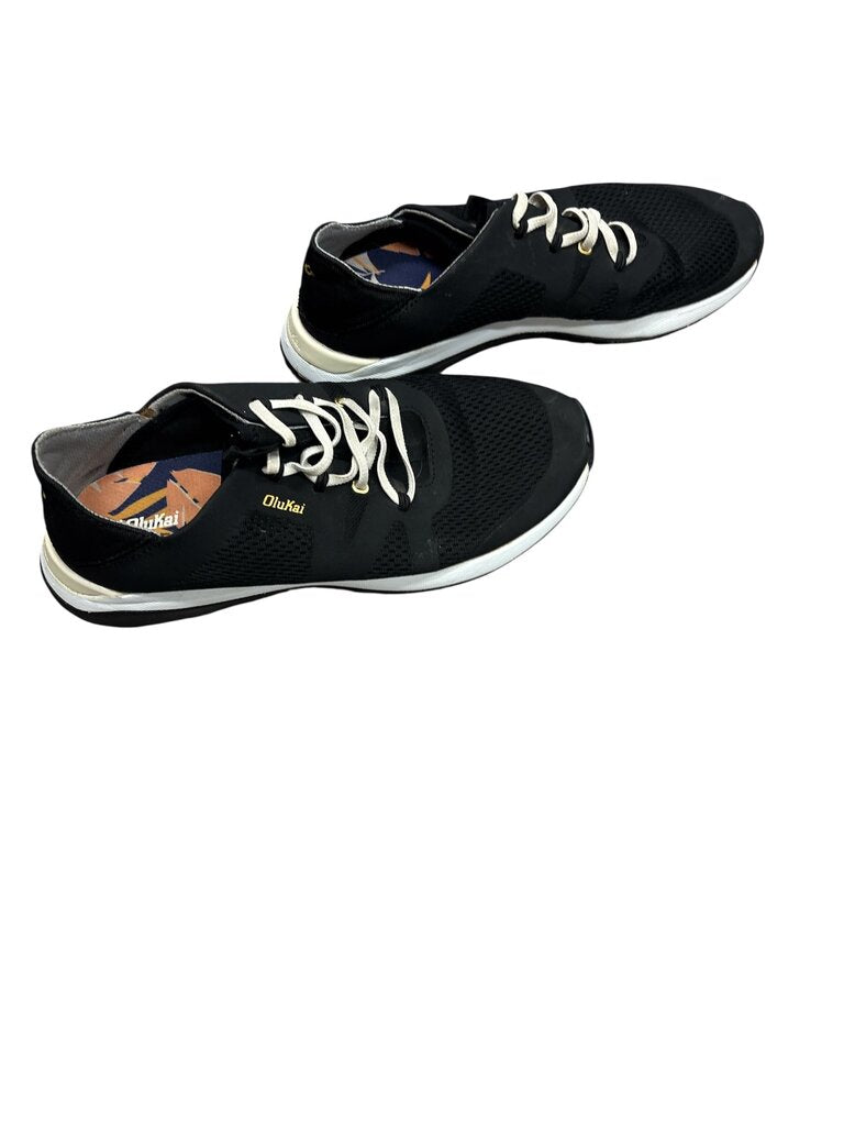 Olukai (10w) Black Sneakers