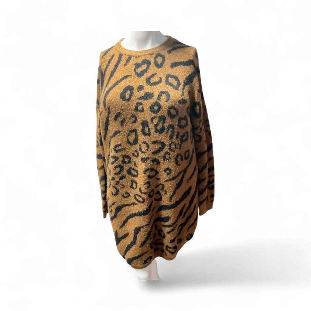 Line (1X) and Dot Printed Long Sweater Dress