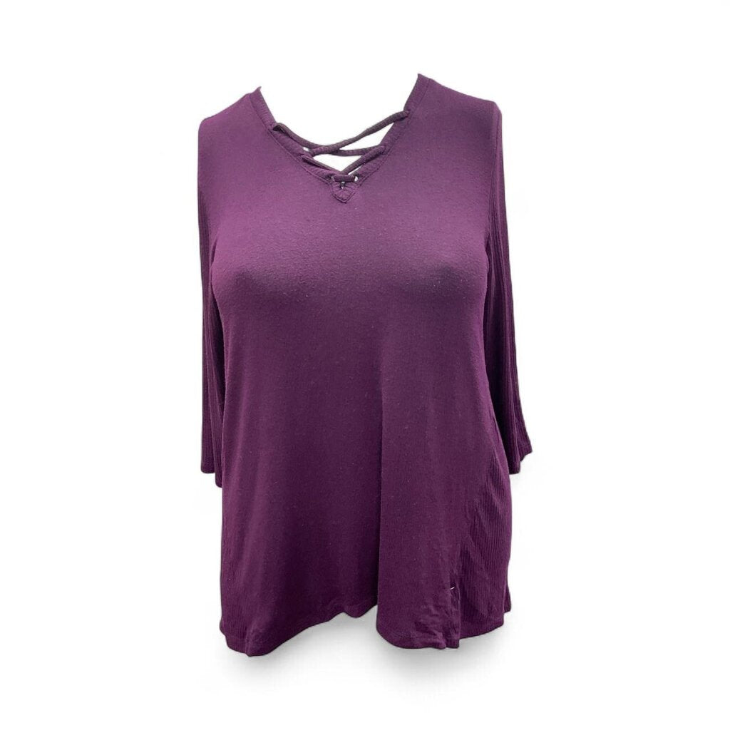 Lane (14/16) Plum 3/4 Sleeve Top