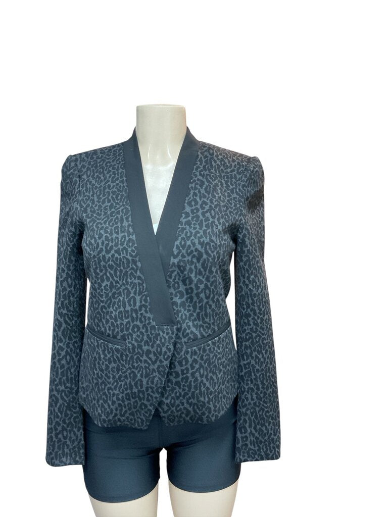 Harve Bernard (8) Cream/Black Blazer