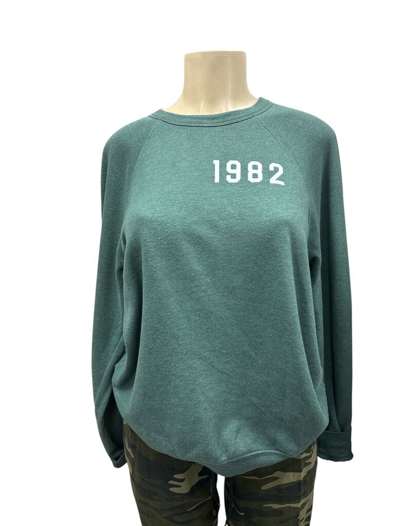 1982** (Med) Green Crewneck Sweatshirt