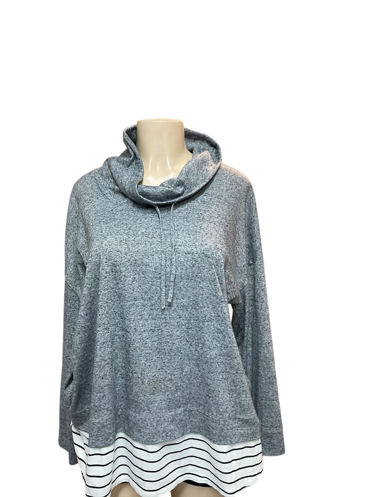 Style (XXL) and Grey Cowl Neck L/S Shirt