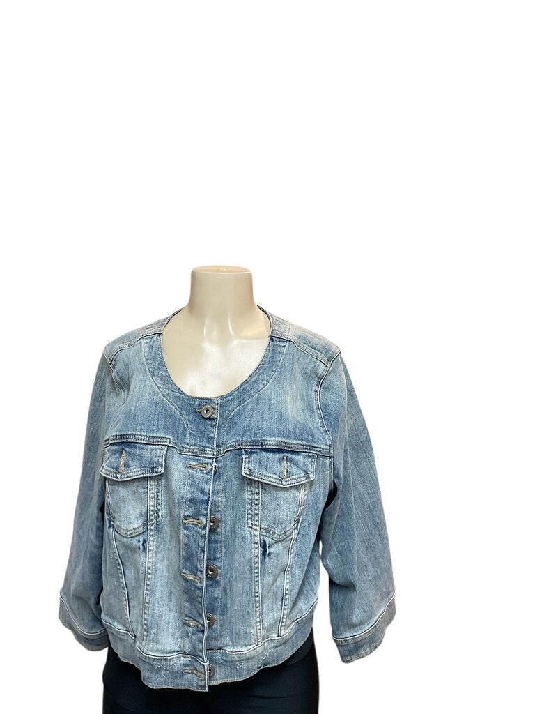 Torrid (3) Denim First at Fit Jacket