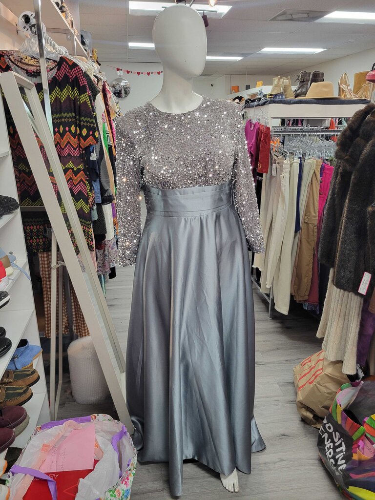 Sequin Formal