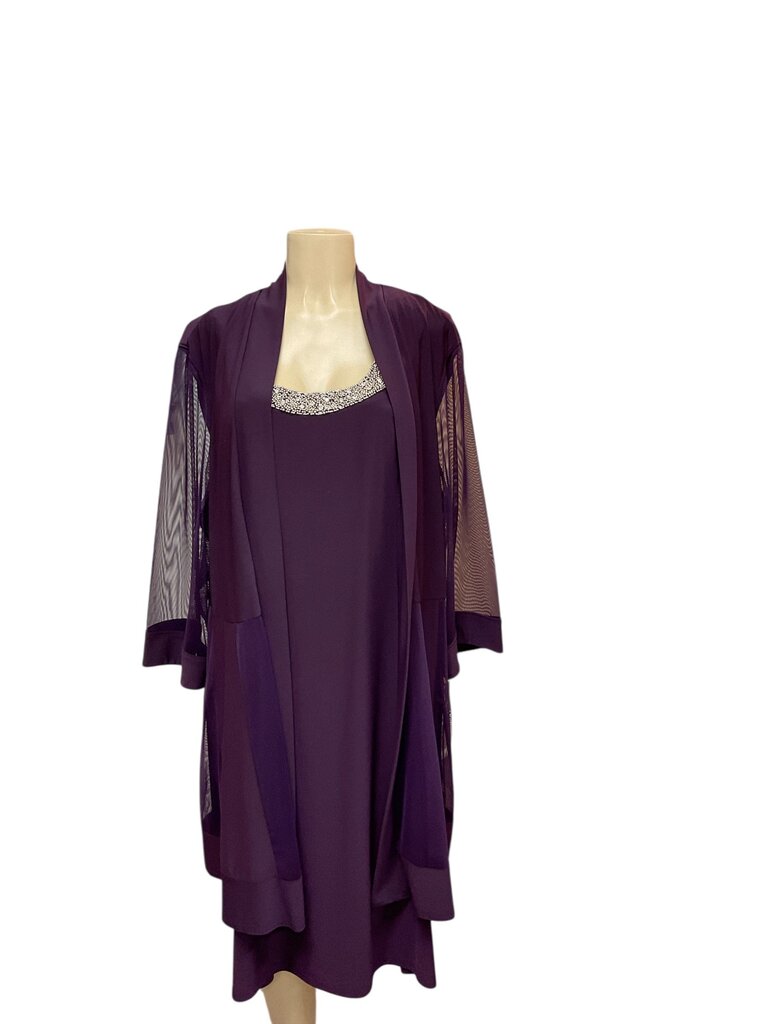 R and M (22W) Richards Plum Two Piece Suit