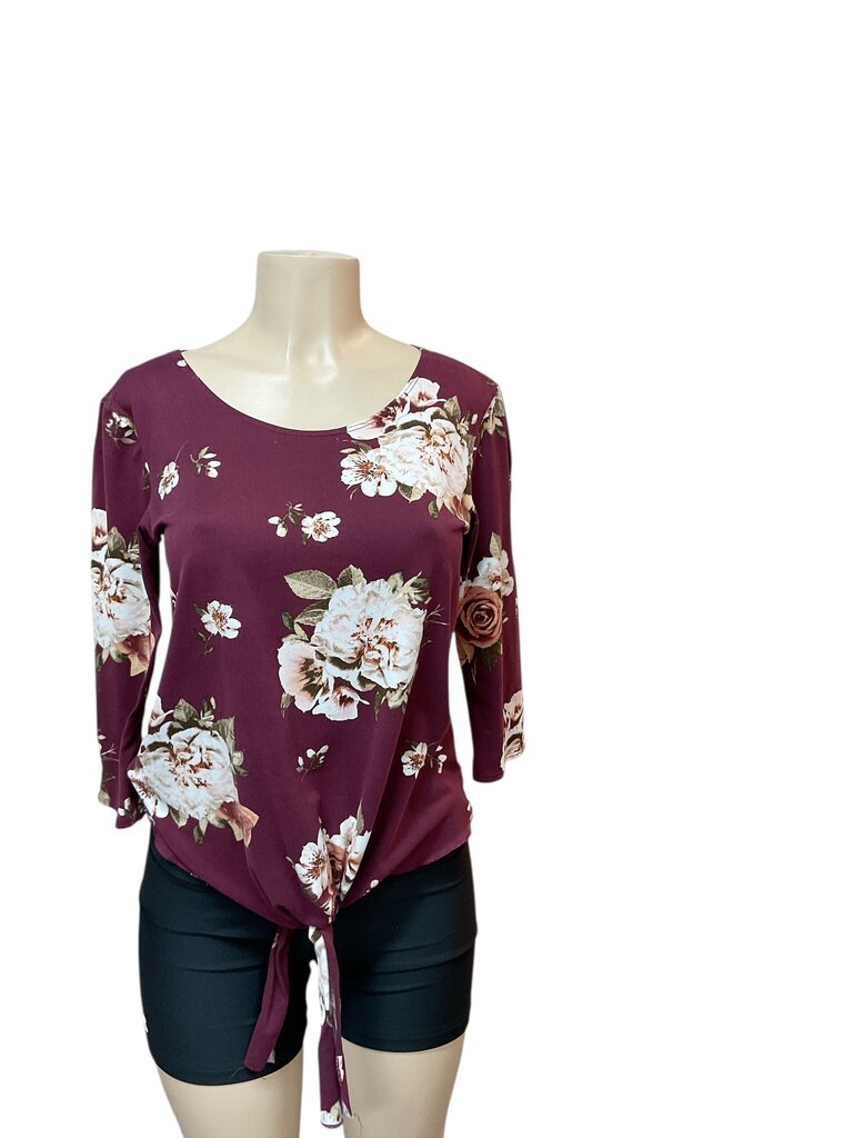 Star Vixen (Large) Burgundy Floral Tee