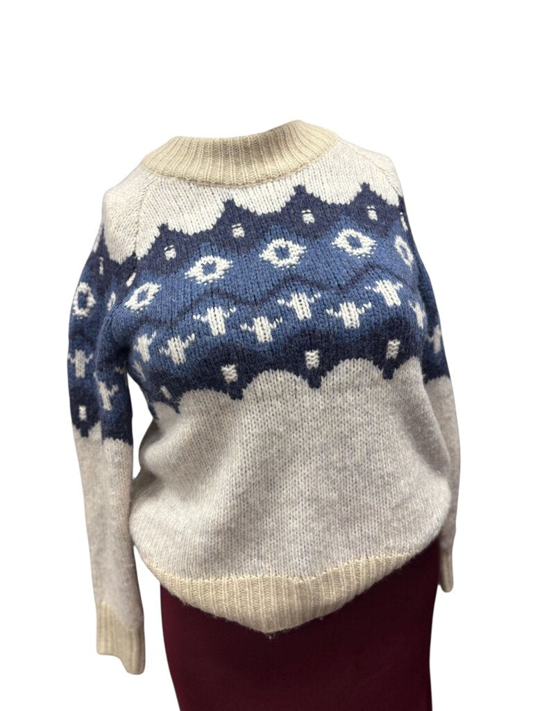 Aerie (XS) White and Blue Cable Knit Sweater