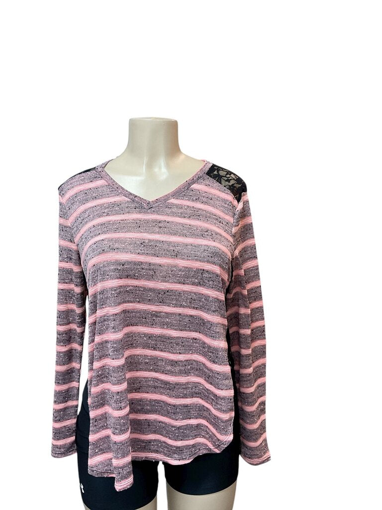 No boundaries pink and black L/S lace back top