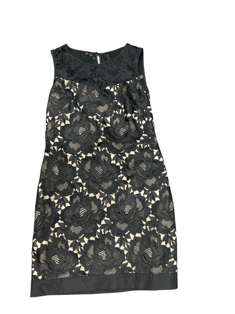 WH/BL Market (4) Black Lace Sleeveless Dress
