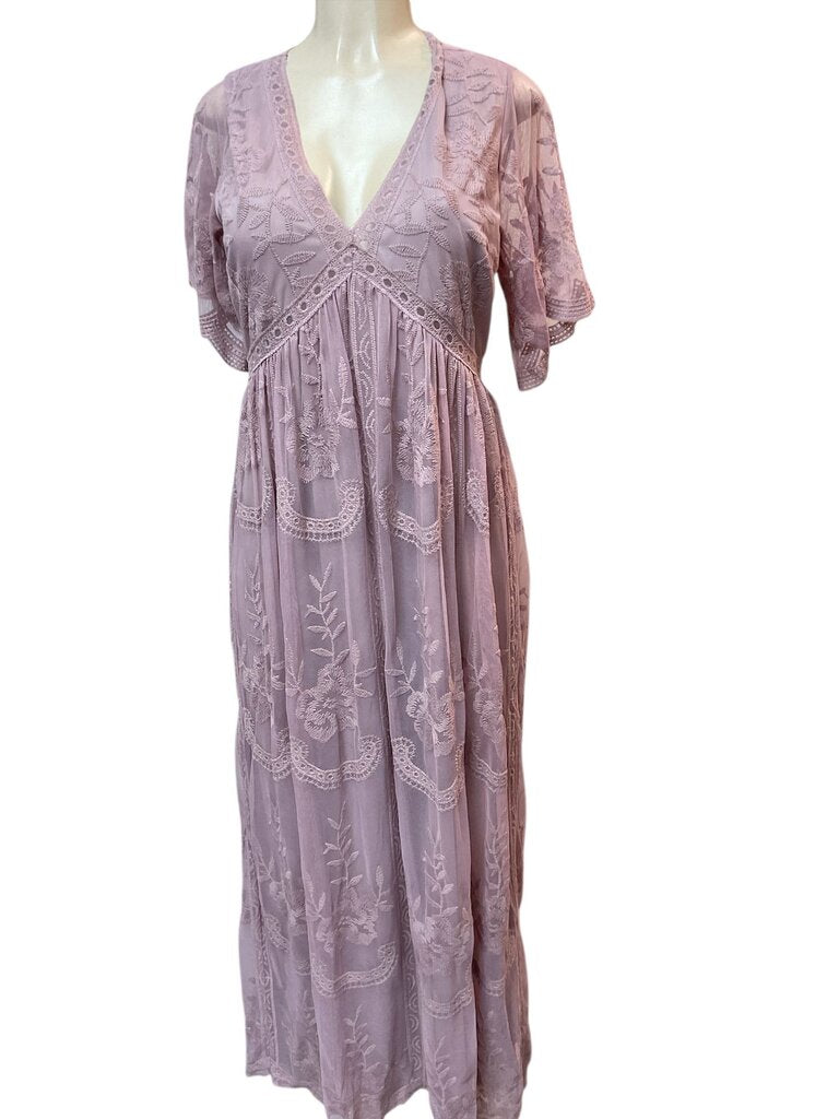 Pink Blush (XL) Rose Lace Overlay Dress