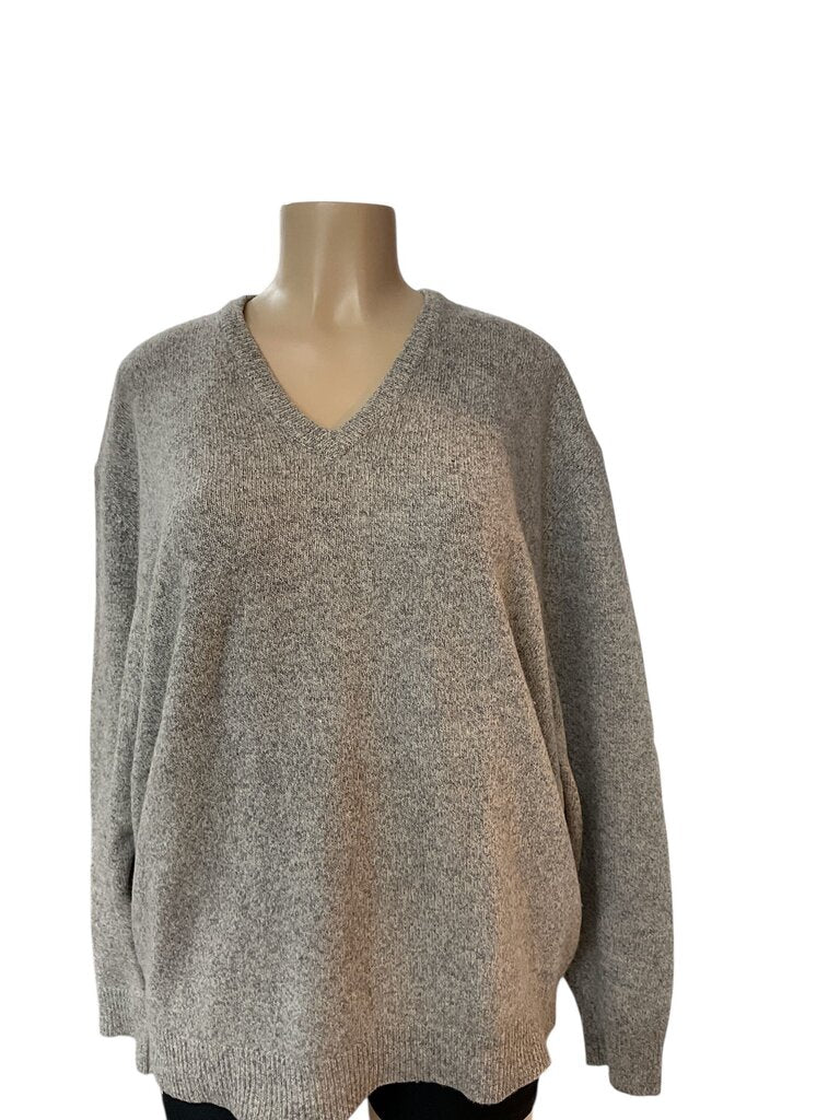 North wales gray wool crewneck sweater