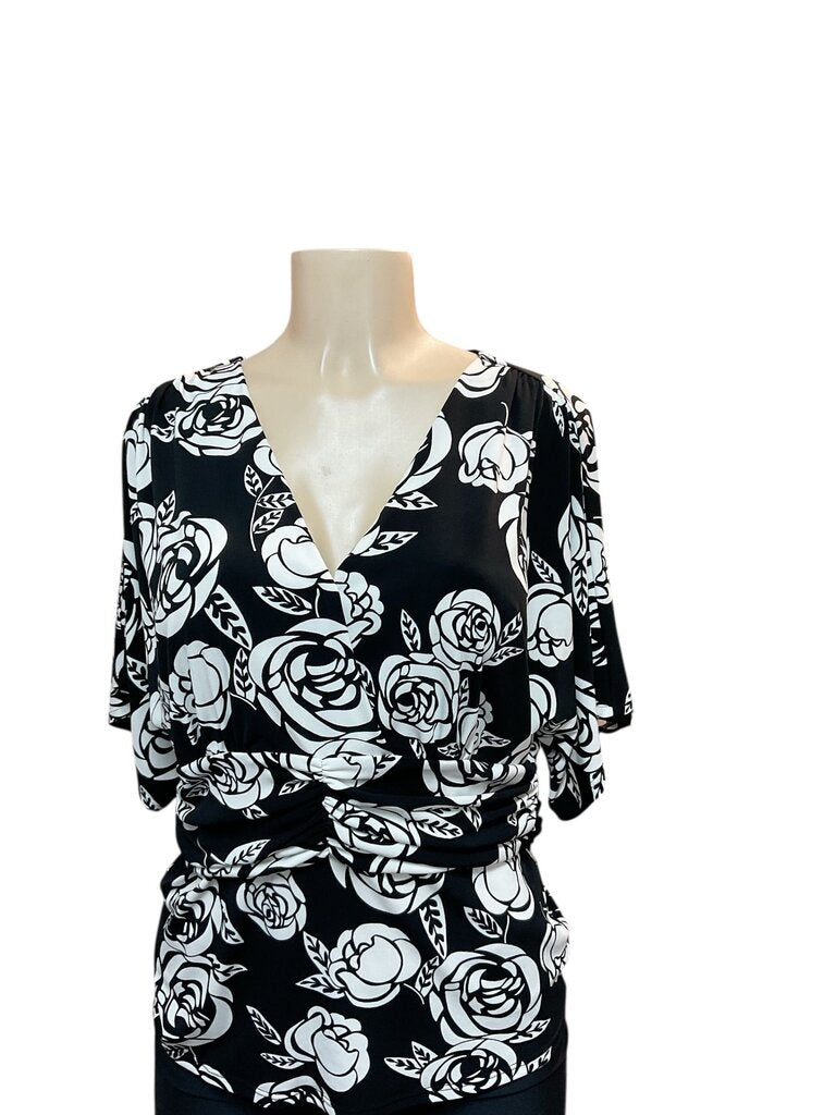 WH/BL Market (Large) Black and White Blouse