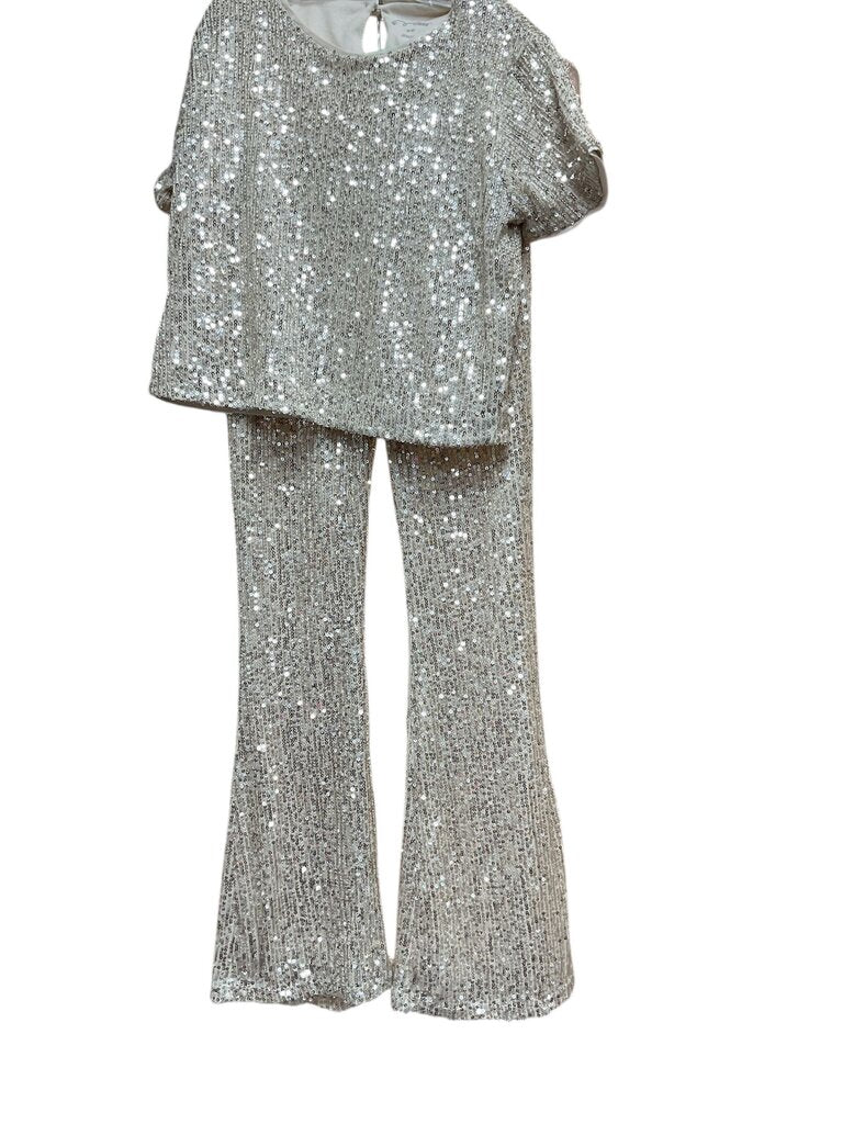 Art Class (8) Gold Sequin Two Piece Outfit