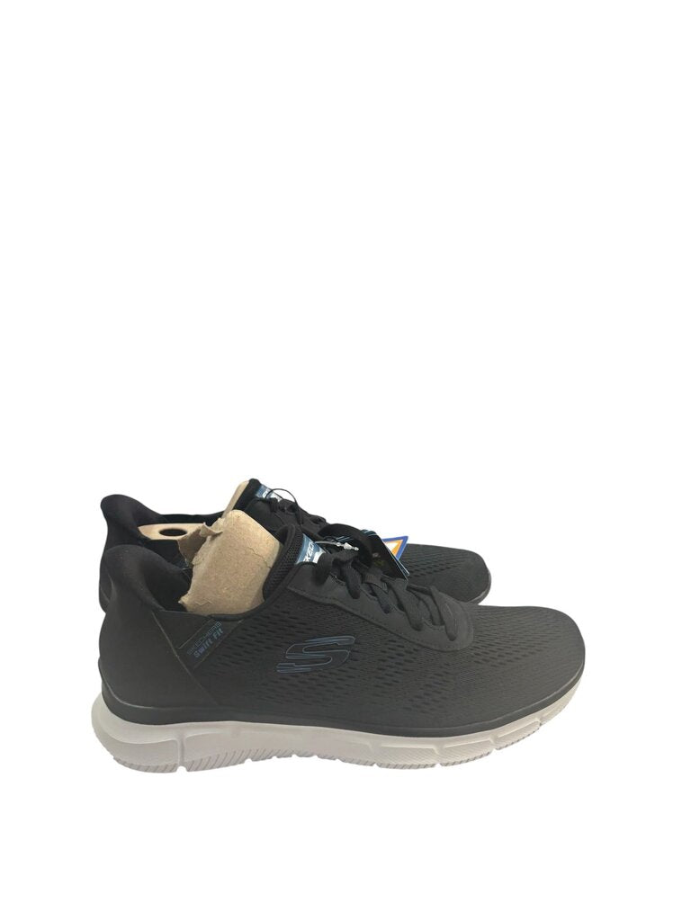 Skechers (9.5) Black Sneakers Swift Fit