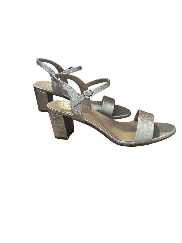 Naturalizer (9) Gold Platform Sandals