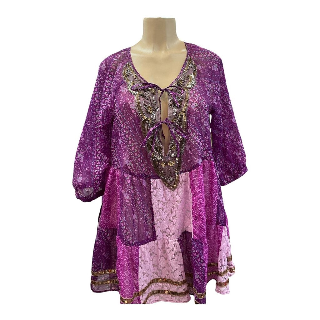 Free People (Med) Bedazzled Kimono