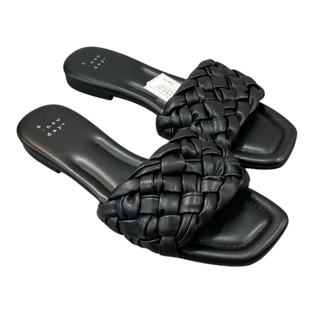 A New Day (8) Black Braided Slides