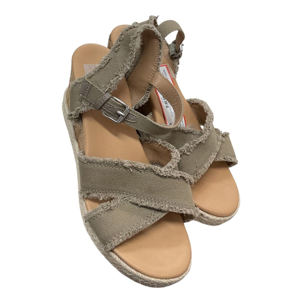 Dolce Vita (7) Green Khaki Wedge