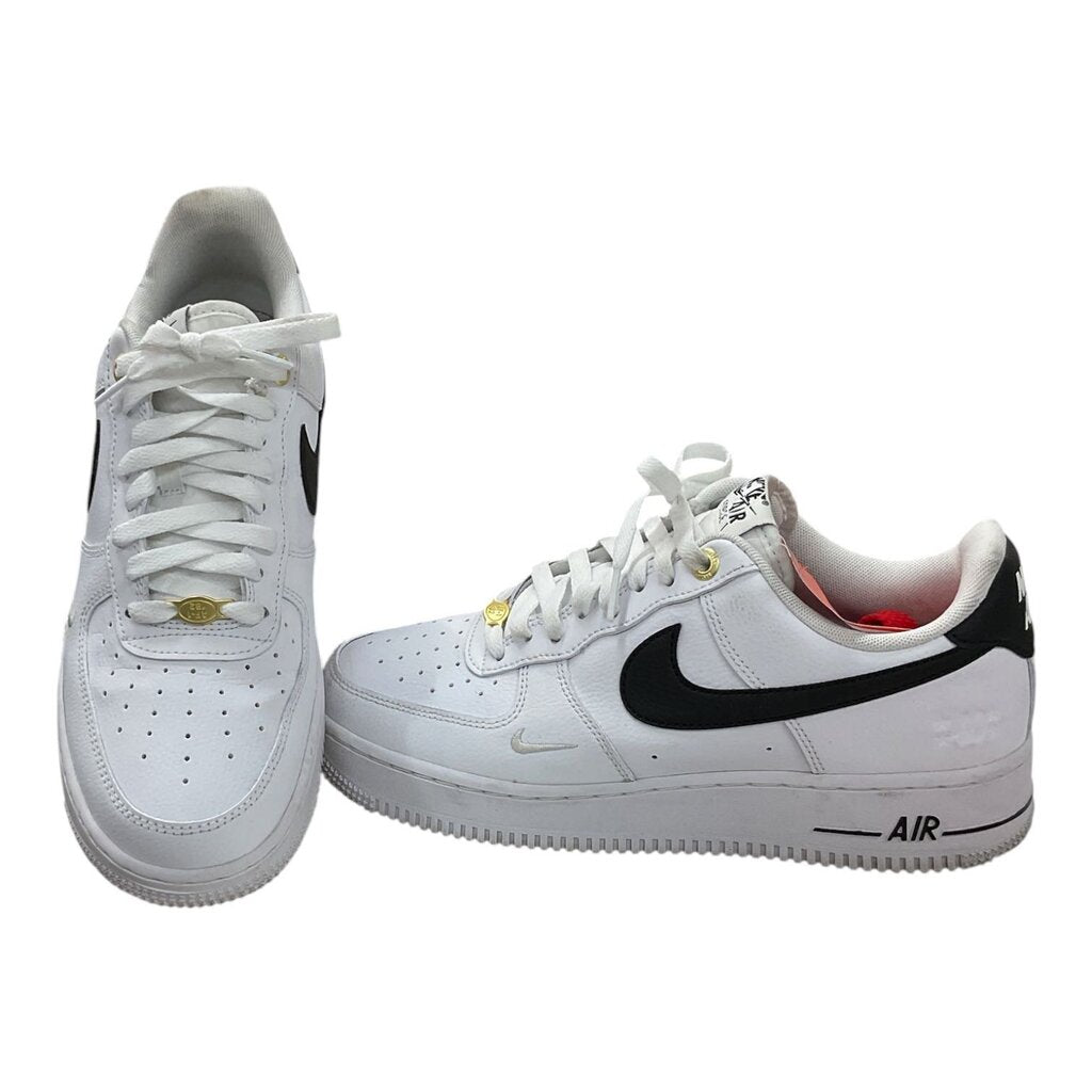 NIKE (8.5) WHITE "1982" AIR FORCE ONES
