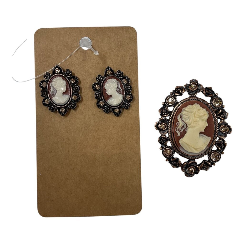 Earring and Pendant Set Vintage
