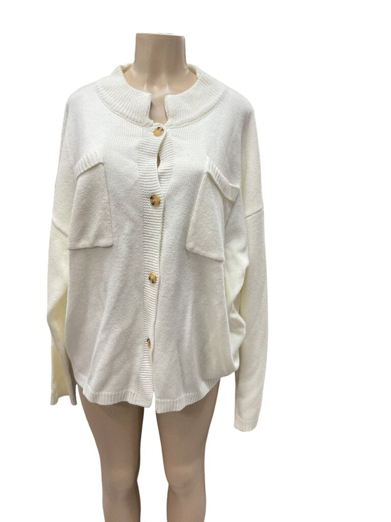 Dokotoo (2X) Crean Button Down Sweater