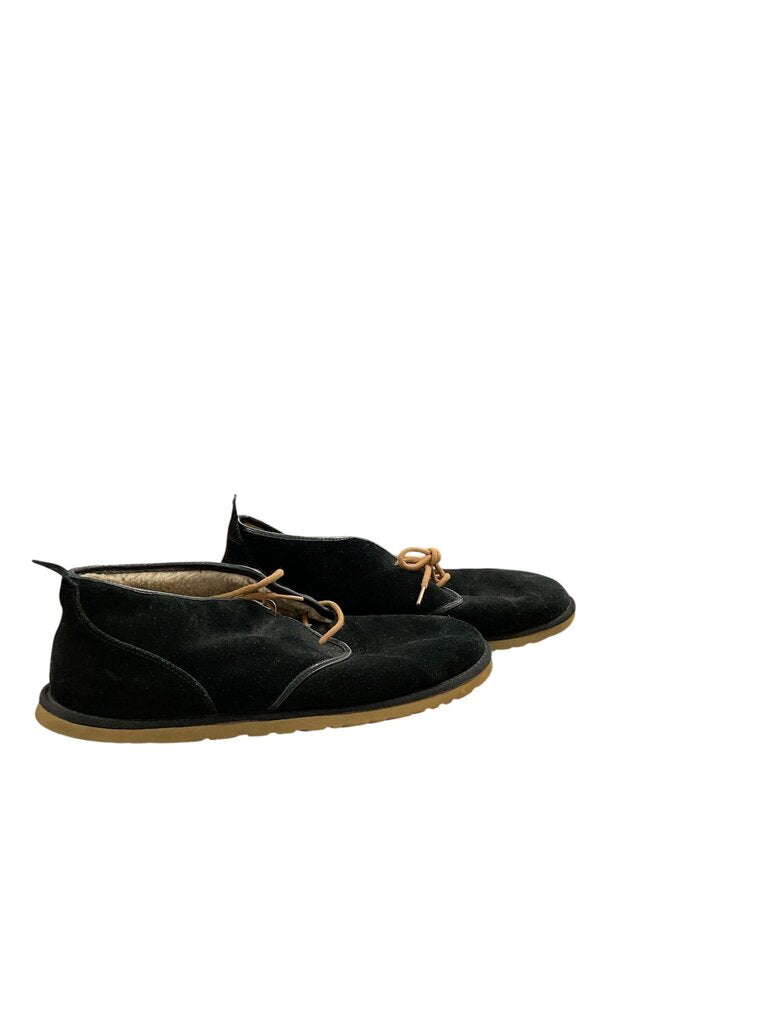 Ugg (15) Maksim Black Suede Chukka