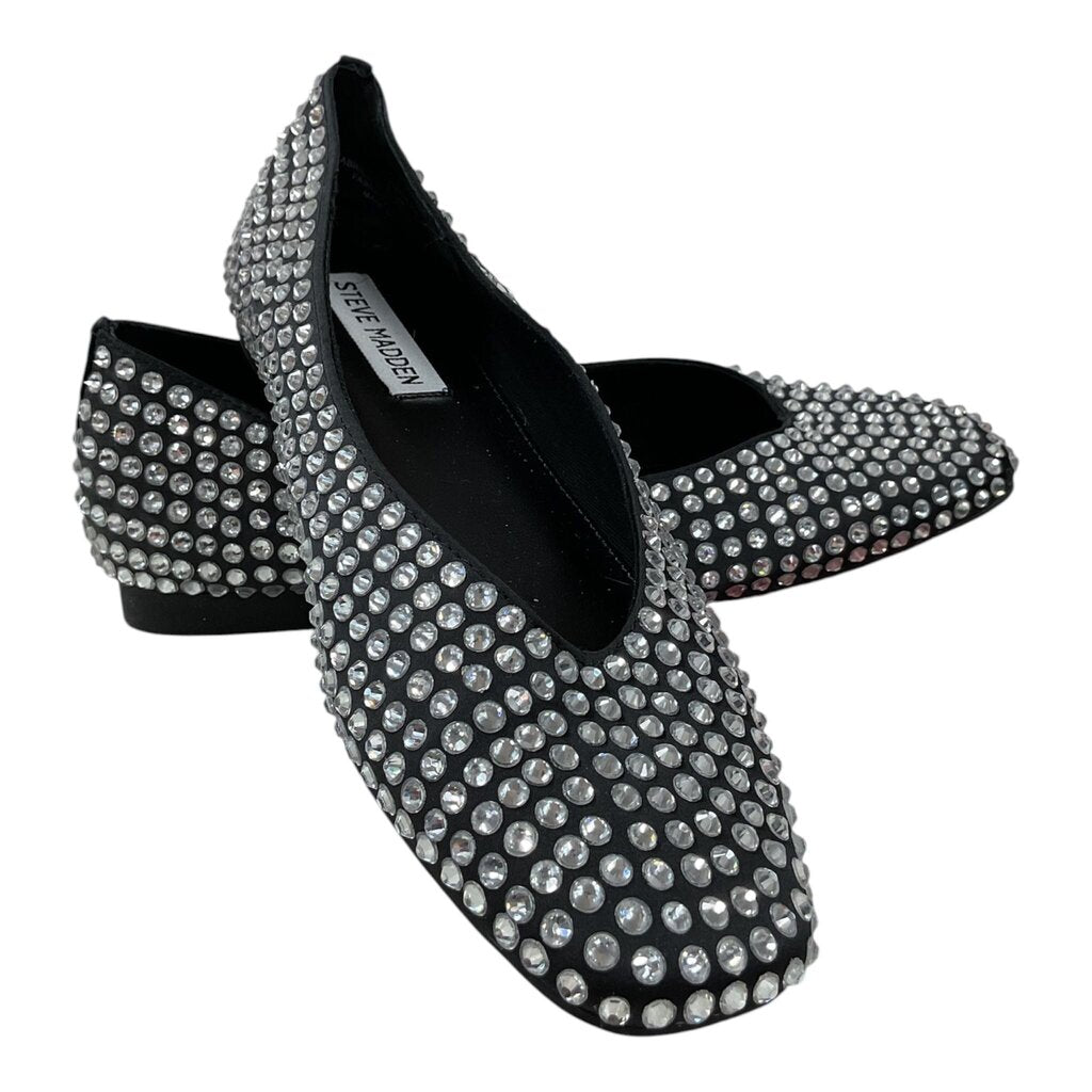 Steve Madden (6.5) Black and Silver Flats