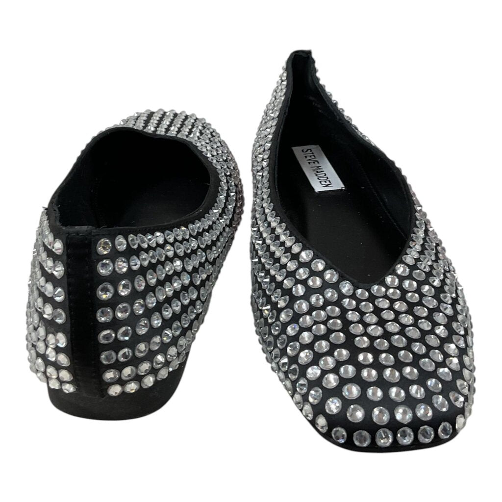 Steve Madden (6.5) Black and Silver Flats