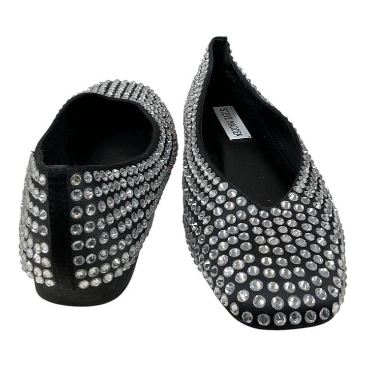 Steve Madden (6.5) Black and Silver Flats