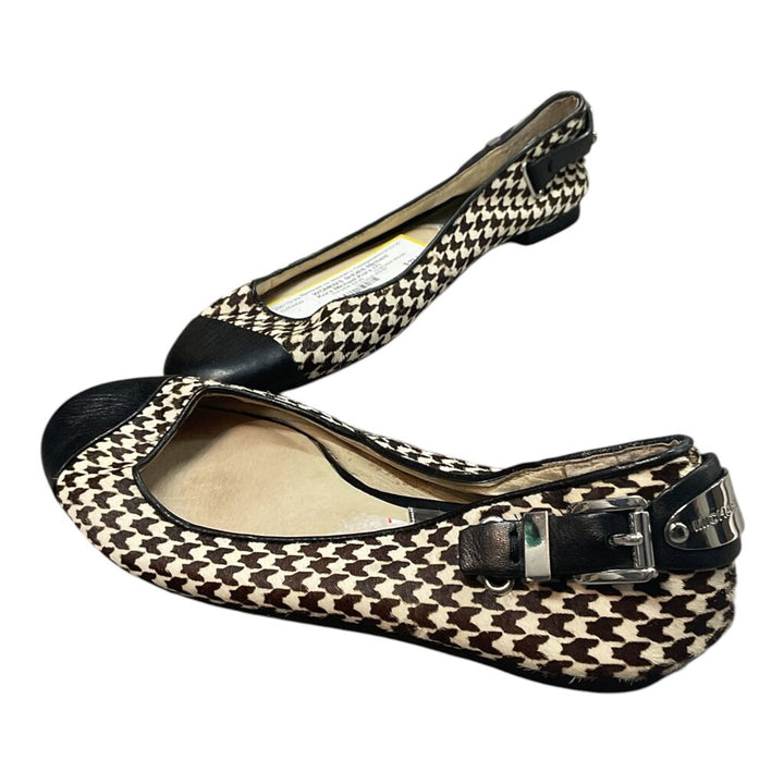 Michael Kors (7) Houndstooth Loafers