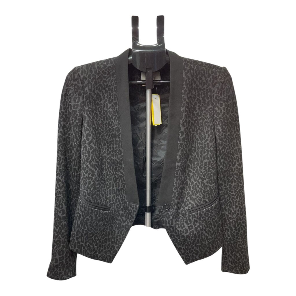 LOFT (4) BLACK & GRAY LEOPARD PRINT JACKET