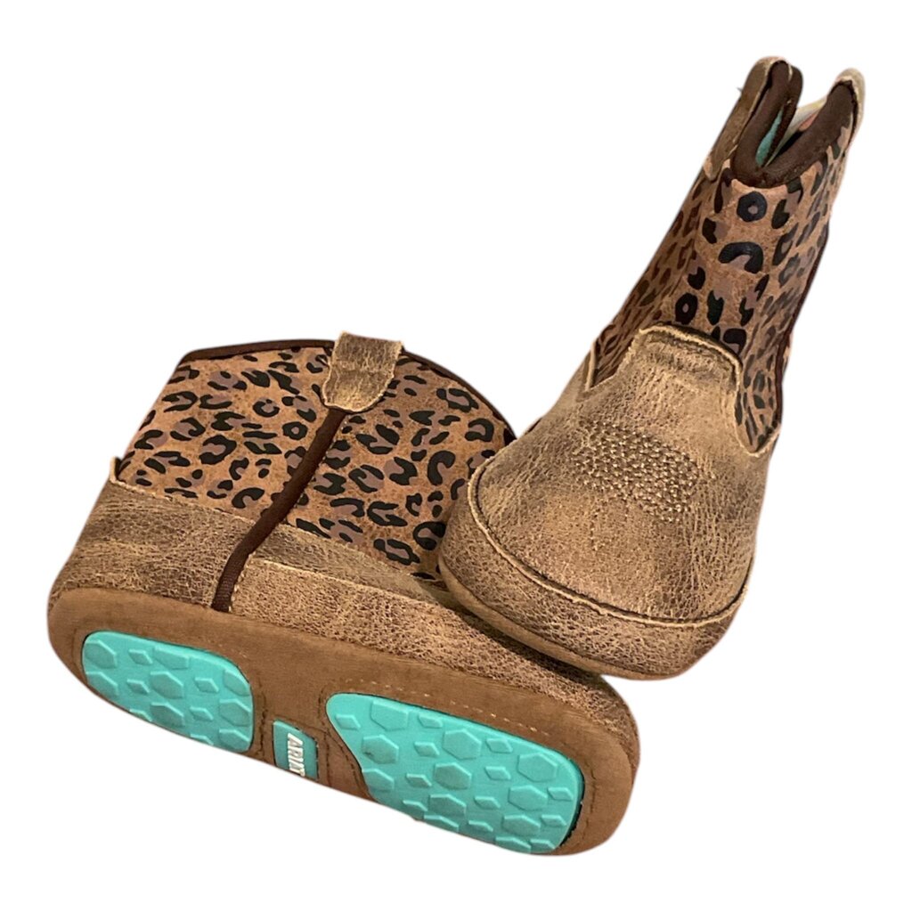 Ariat (2) Tan Spotted Booties