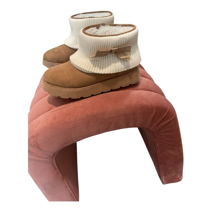 Juicy Couture (8) Tan Sherpa Short Bootie