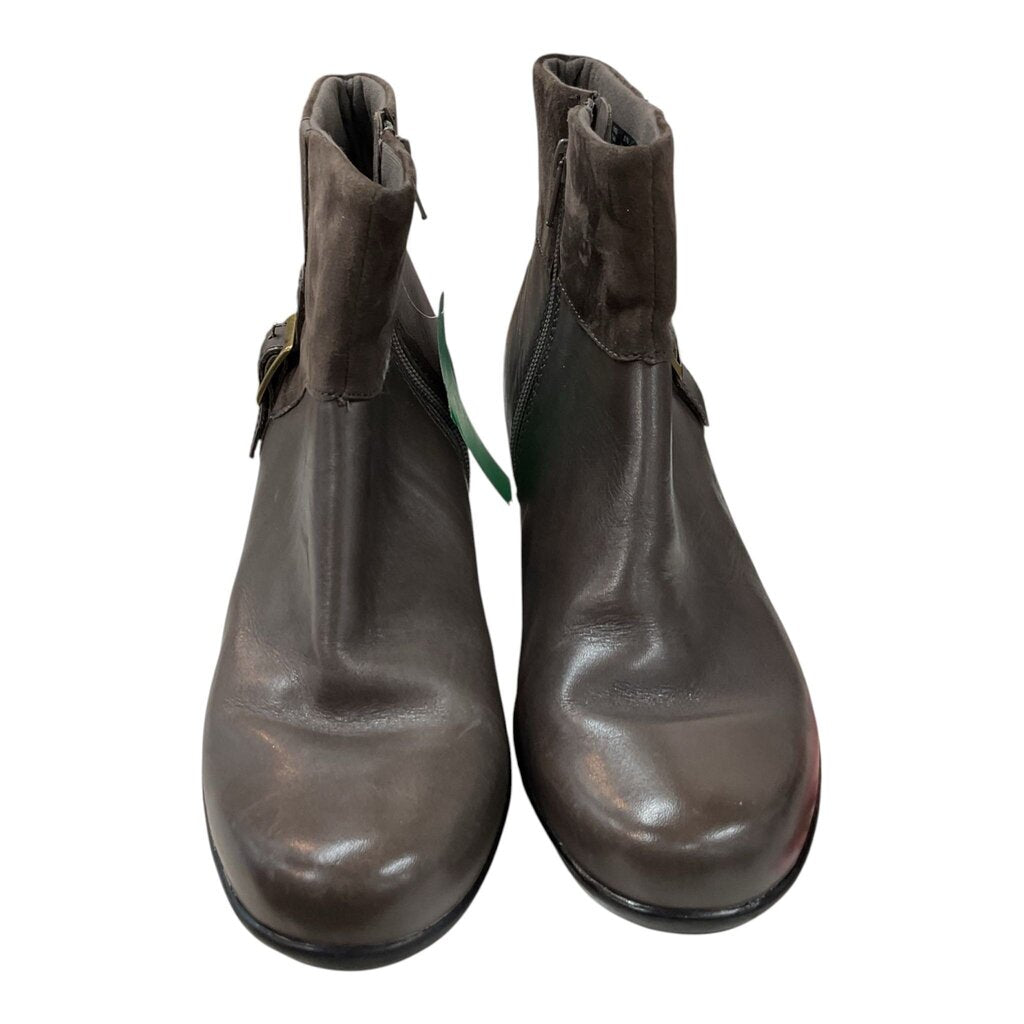 Clarks (8.5) Brown Bootie Wedge