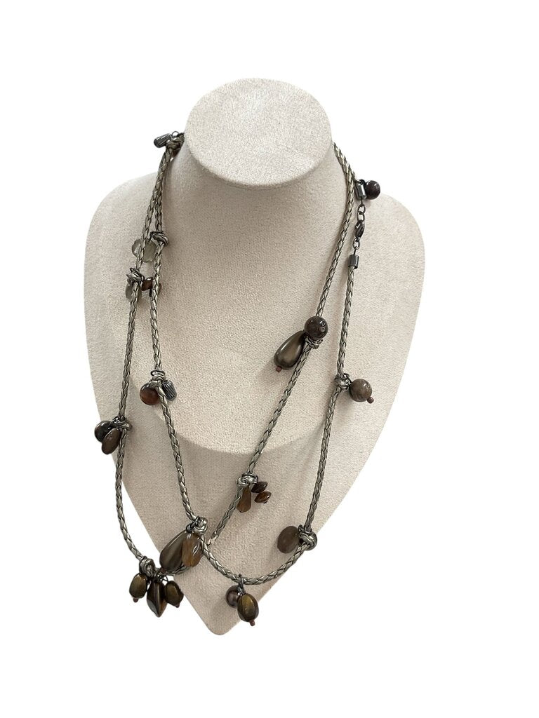 Silver and Amber Necklace @2