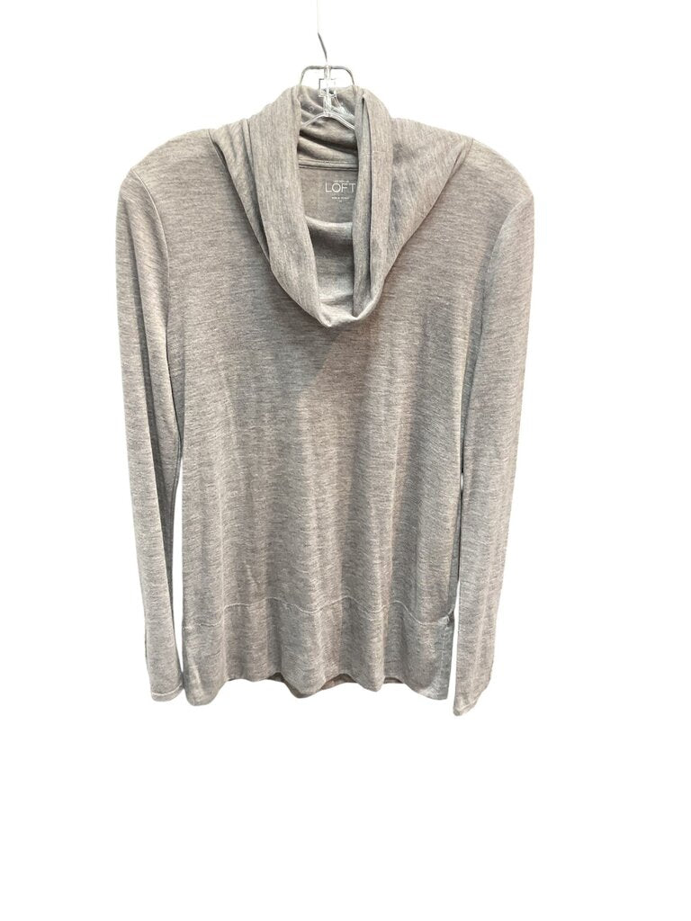 Ann Taylor (Med) Loft Grey Turtleneck LS